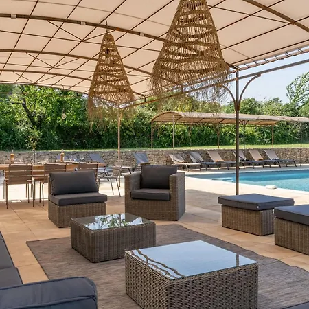 Holiday home Domaine Des 3 Fontaines Saint-Saturnin-les-Apt