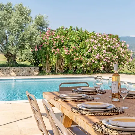 Holiday home Domaine Des 3 Fontaines *